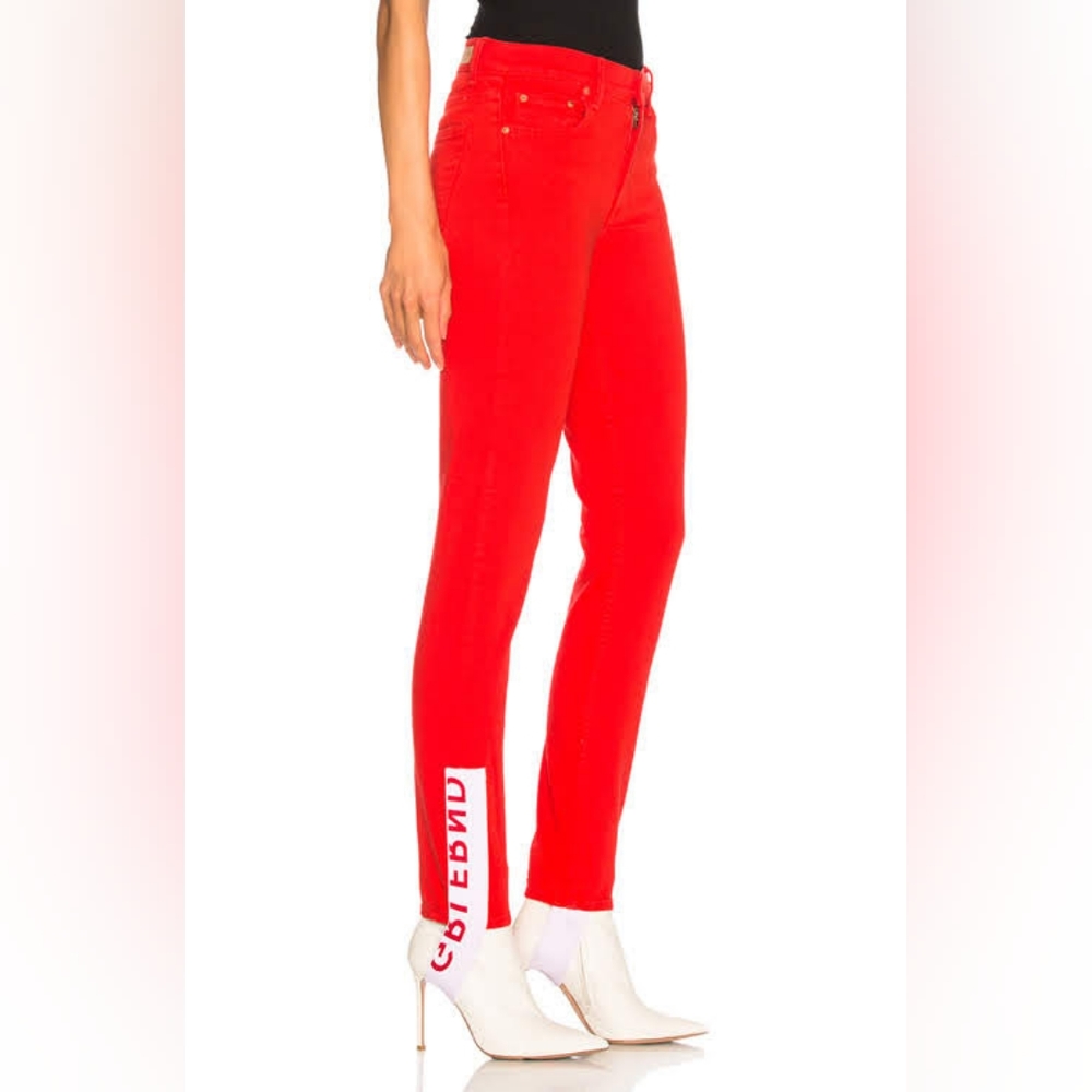 NWT GRLFRND logo jeans